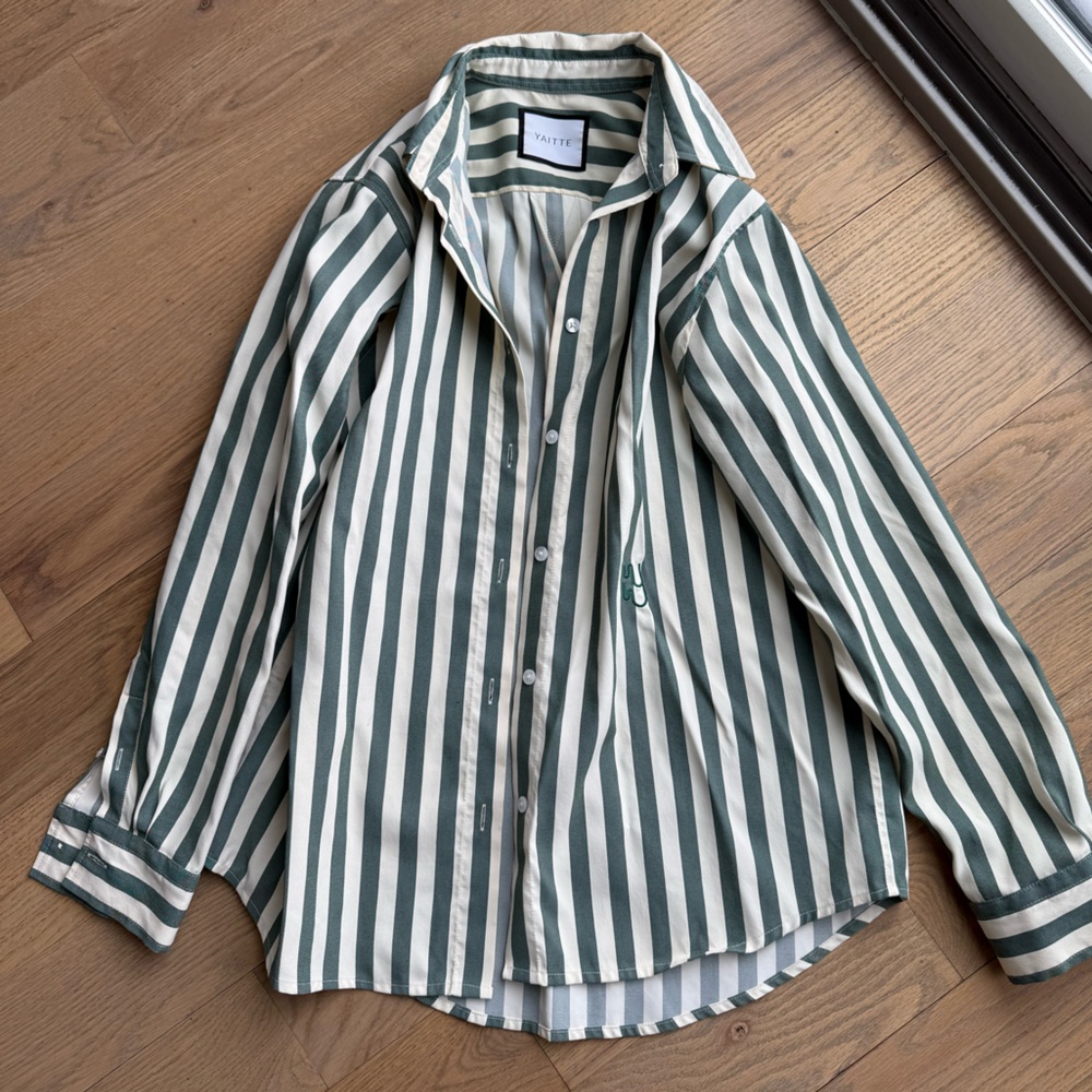 Yaitte Women’s Stripped Shirt sz S
